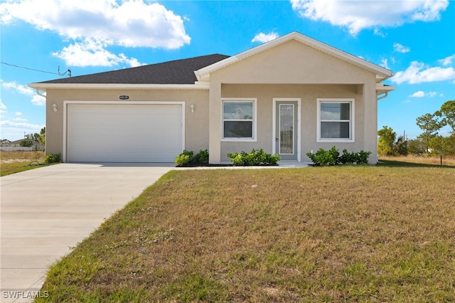 ranch-style house featuring a front lawn