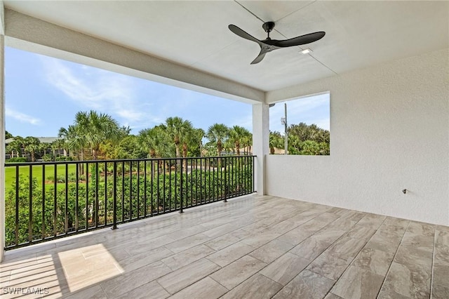 deck featuring ceiling fan