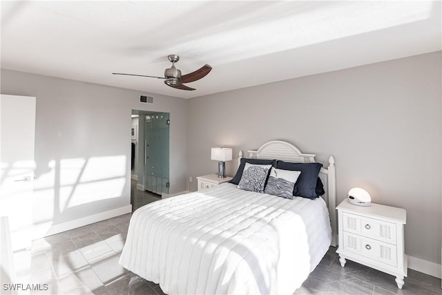 bedroom with ceiling fan