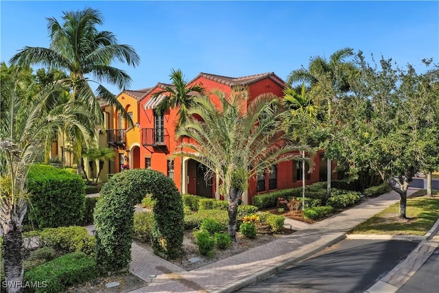 view of front of home