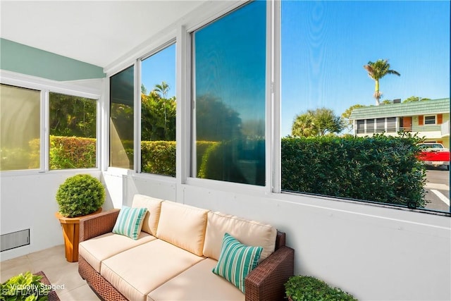 view of sunroom / solarium