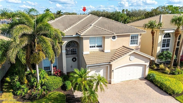 view of mediterranean / spanish-style home