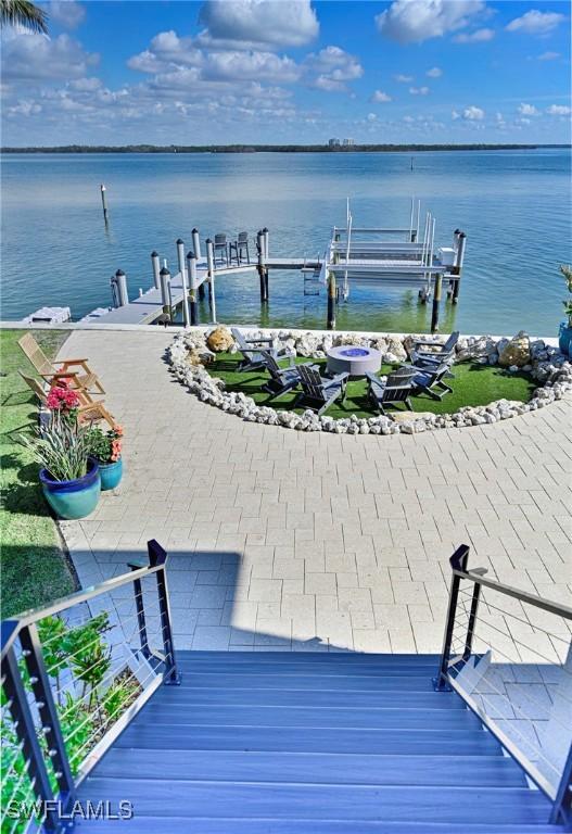 view of dock featuring a water view