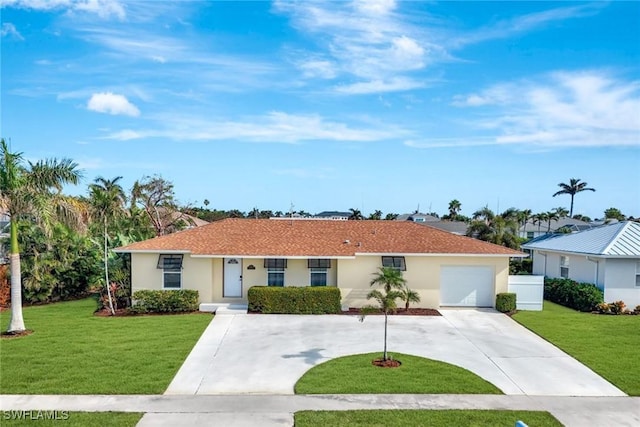 single story home featuring a front yard