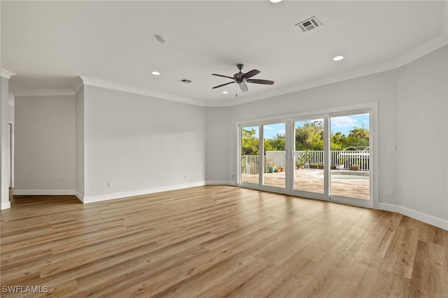 empty room with light hardwood / wood-style flooring, ceiling fan, and ornamental molding