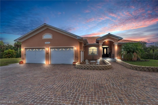 view of front facade with a garage