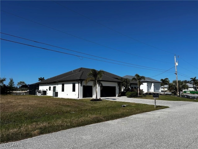 Listing photo 3 for 2345 NW 37th Pl, Cape Coral FL 33993