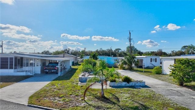 Listing photo 2 for 216 Captains Walk, North Fort Myers FL 33917