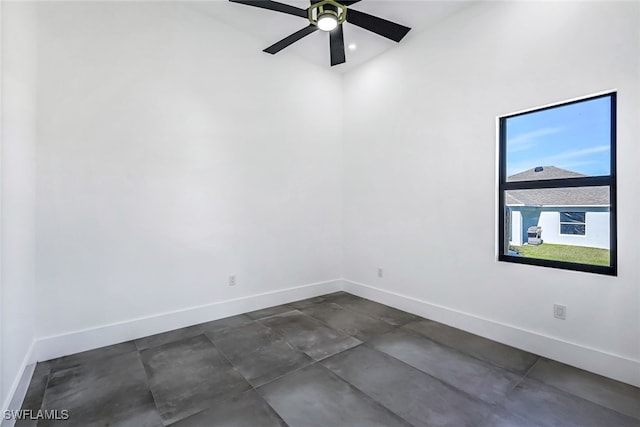 spare room featuring ceiling fan