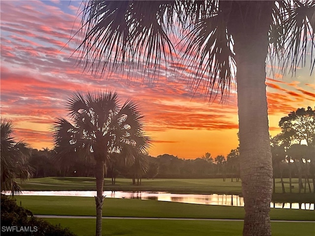 view of home's community featuring a water view