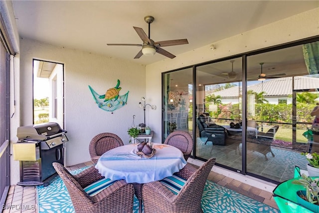 view of sunroom / solarium