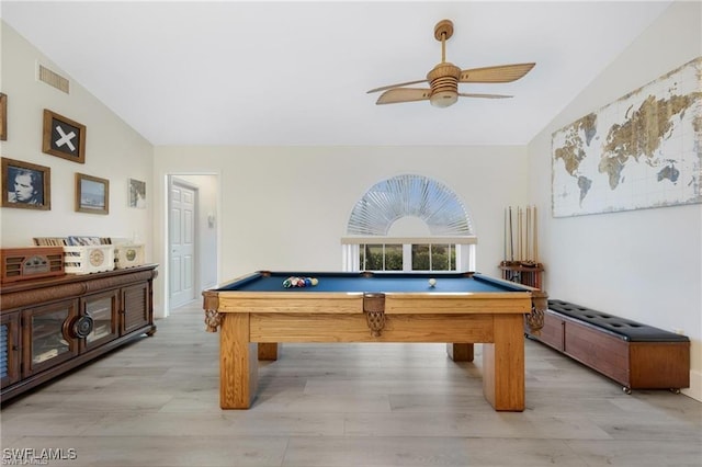 rec room featuring light wood-type flooring, ceiling fan, lofted ceiling, and billiards