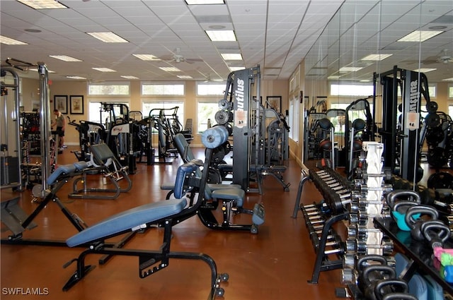 workout area with a drop ceiling