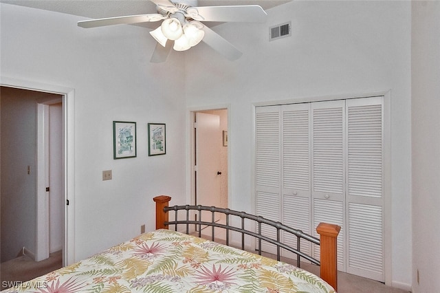 bedroom featuring a closet and ceiling fan