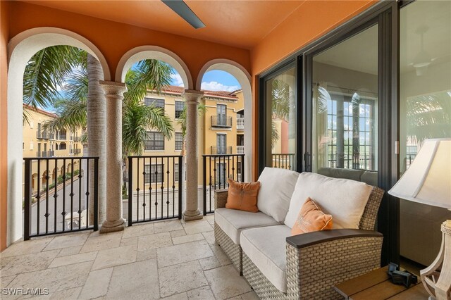 view of sunroom / solarium