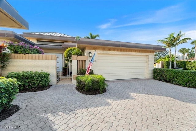 view of front of house featuring a garage