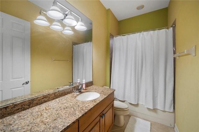 full bathroom featuring tile patterned floors, vanity, shower / bath combo, and toilet