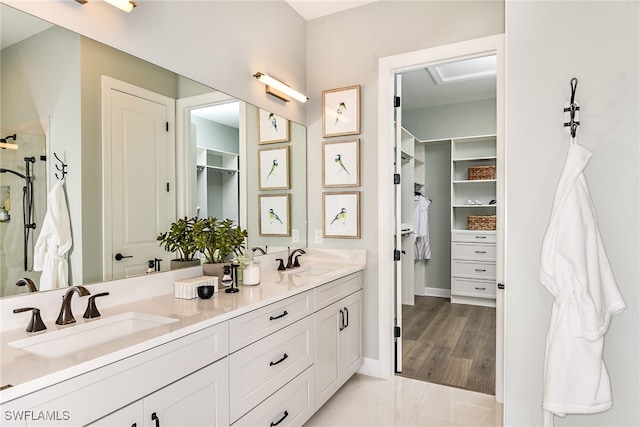 bathroom with vanity