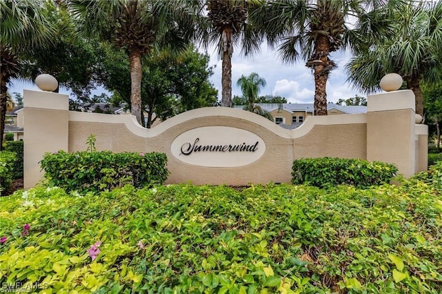 view of community / neighborhood sign