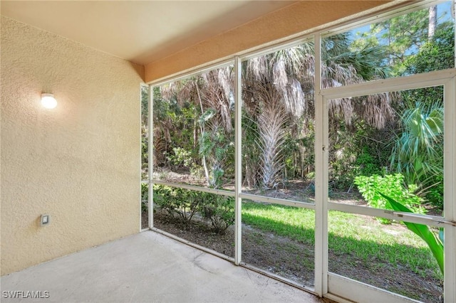 view of unfurnished sunroom