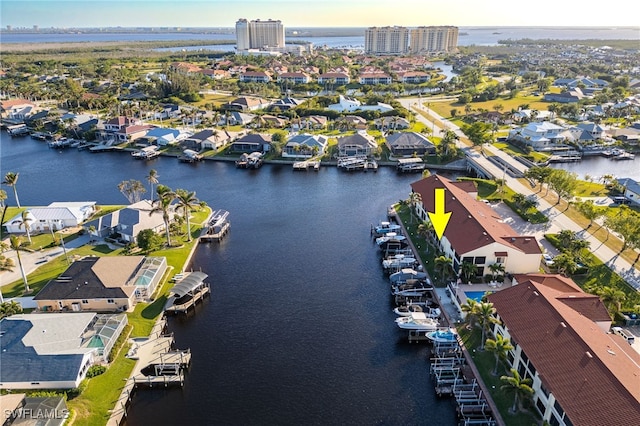 bird's eye view featuring a water view