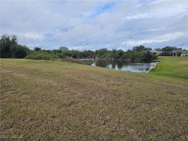 Listing photo 3 for 219 Santos Dr, Punta Gorda FL 33983