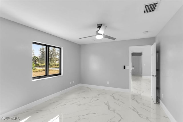 empty room with ceiling fan