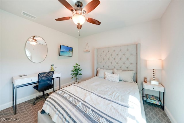 carpeted bedroom featuring ceiling fan