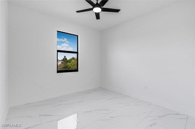 empty room with ceiling fan