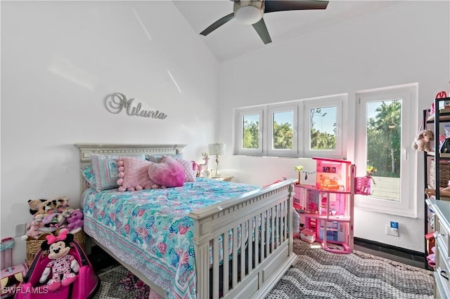 bedroom featuring ceiling fan