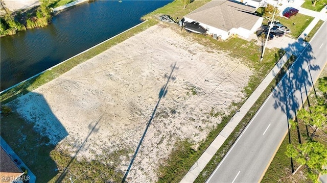 Listing photo 3 for 1211 Gleason Pkwy, Cape Coral FL 33914