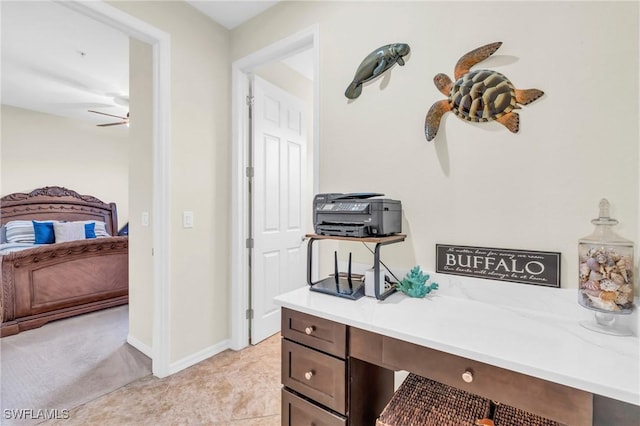 office featuring ceiling fan