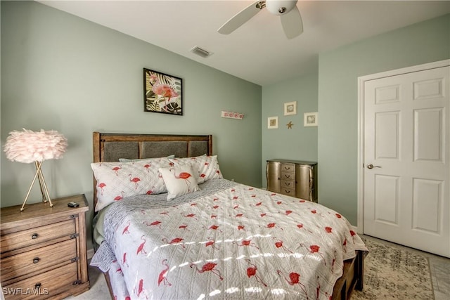 bedroom with ceiling fan