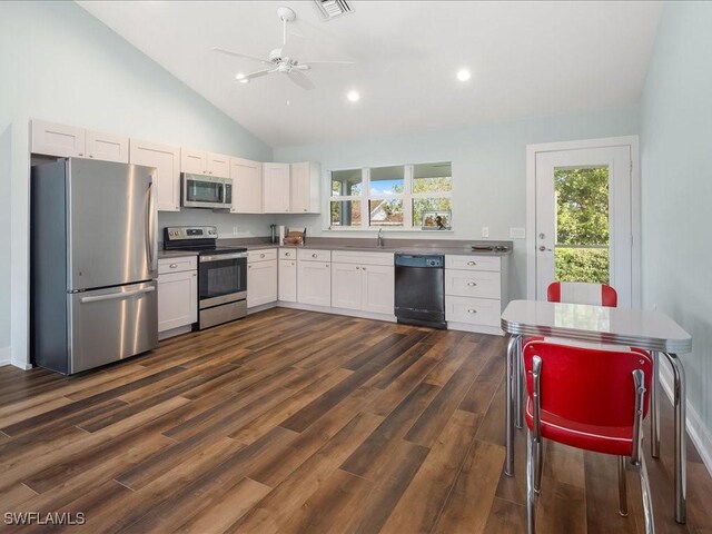 333 Pear Tree Ave, Goodland, FL 34140 - photo 10