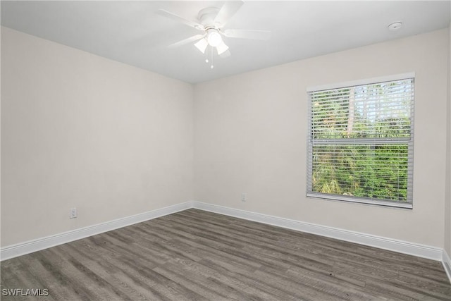 spare room with ceiling fan