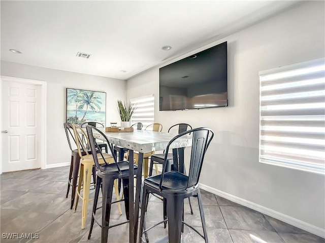 309 Donora Blvd, Fort Myers Beach, FL 33931 - dining room featuring recessed lighting, visible vents, and baseboards