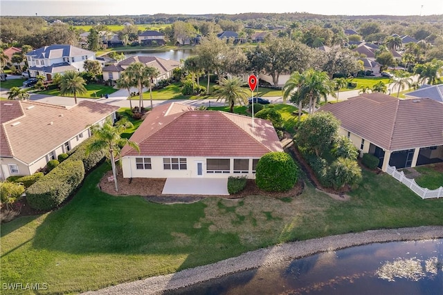 bird's eye view featuring a water view