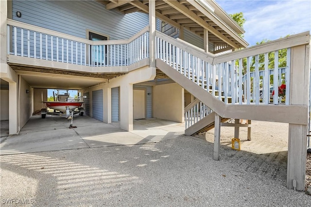 view of patio featuring a carport