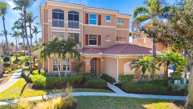 view of mediterranean / spanish house