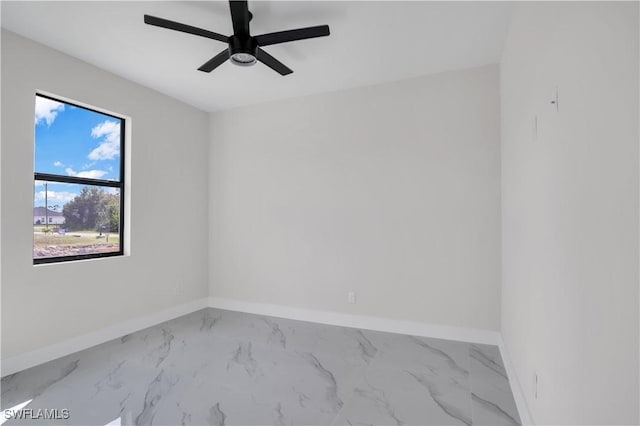 empty room with ceiling fan