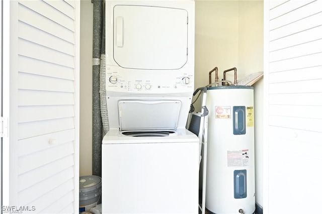 18 Bob O Link Ct Unit 18B, Naples, FL 34105 - washroom featuring electric water heater and stacked washer and clothes dryer
