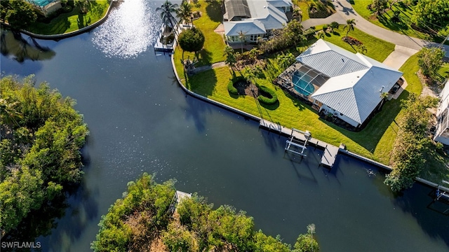 bird's eye view featuring a water view