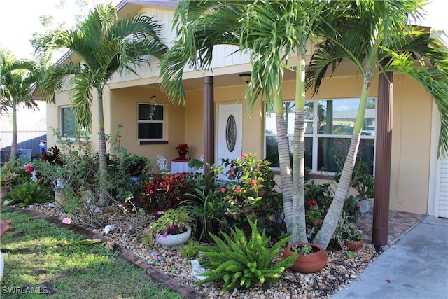 view of front facade with a porch