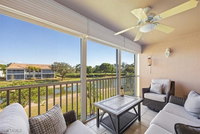 balcony featuring ceiling fan