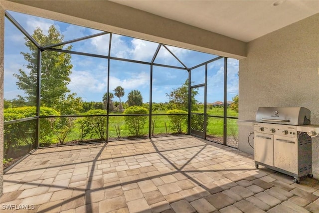 view of unfurnished sunroom