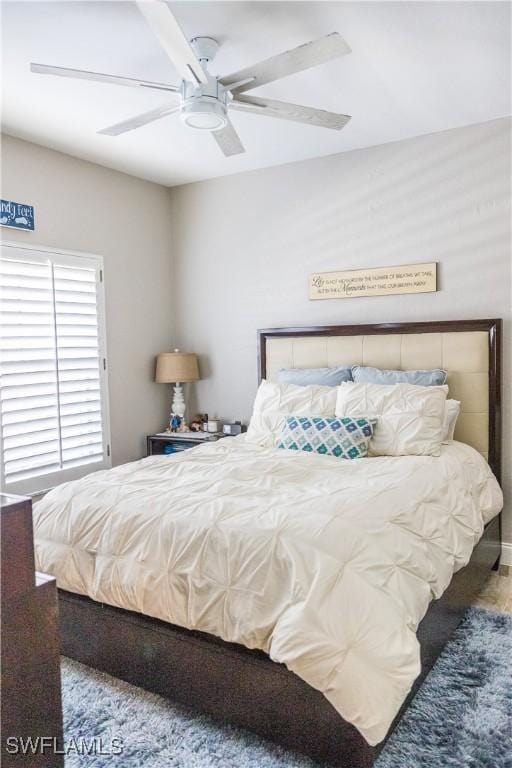 bedroom with ceiling fan