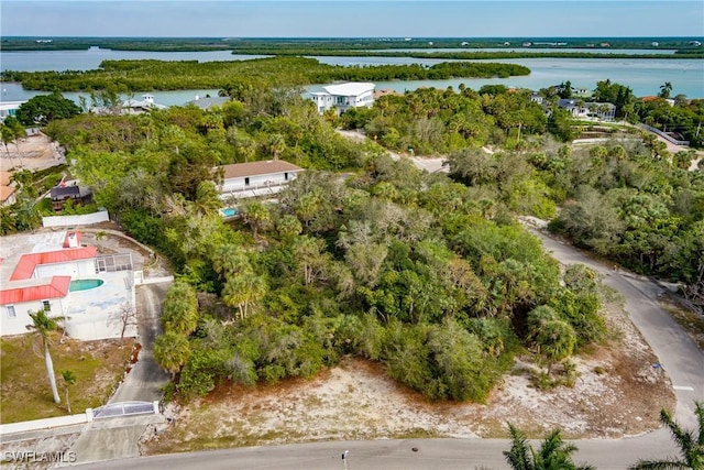 Listing photo 2 for 889 Scott Dr, Marco Island FL 34145