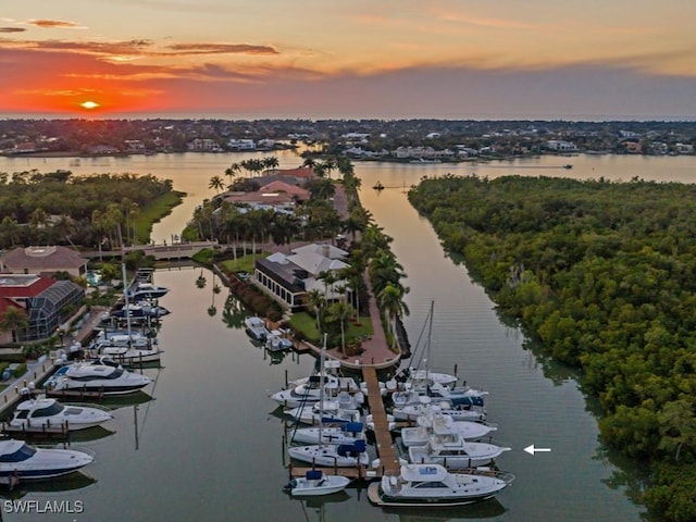 Listing photo 3 for 1777 Gulfstar Dr S, Naples FL 34112