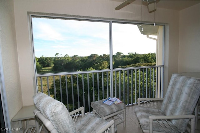 balcony with ceiling fan