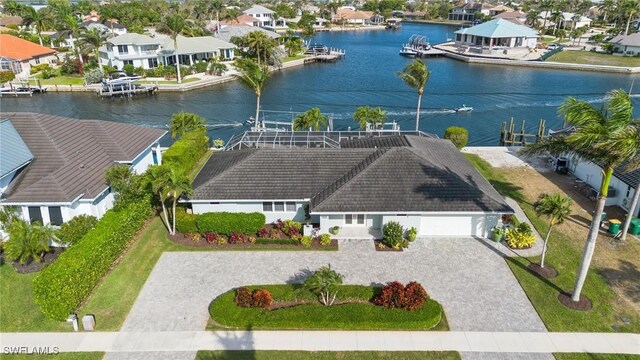 bird's eye view with a water view